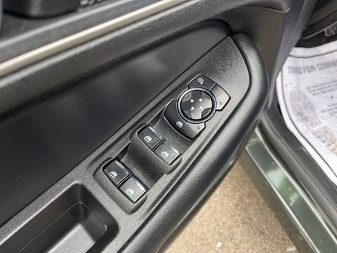 Used 2023 Ford Edge SEL w/ Convenience Package image 11