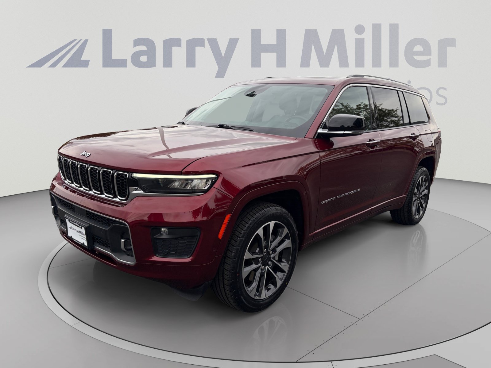 Used 2022 Jeep Grand Cherokee L Overland AWD/4WD image 1