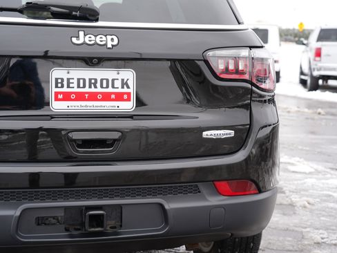 Used 2019 Jeep Compass Latitude w/ Popular Equipment Group image 10