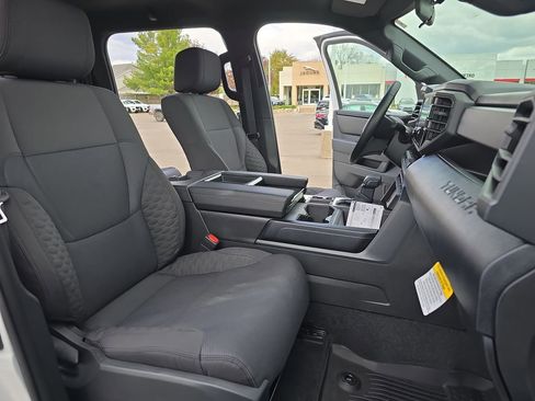 Used 2026 Toyota Tundra SR AWD/4WD image 12