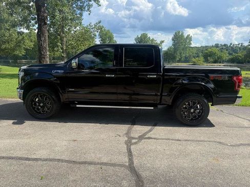 Used 2017 Ford F150 Lariat w/ Equipment Group 502A Luxury AWD/4WD image 4