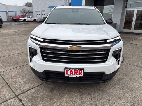 New 2026 Chevrolet Traverse LT w/ Driver Confidence Package image 3