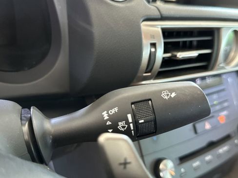 Used 2015 Lexus IS 250 w/ F-Sport Package RWD image 23