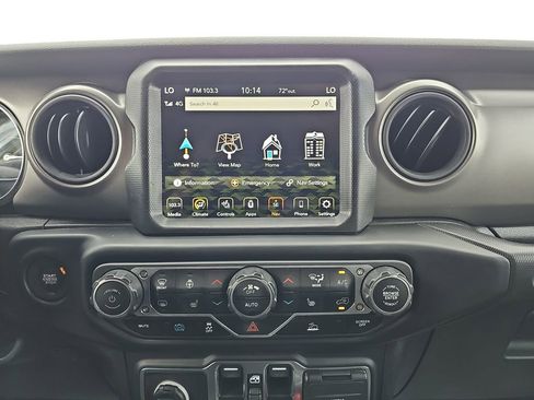 Used 2023 Jeep Wrangler Unlimited w/ Cold Weather Group AWD/4WD image 28