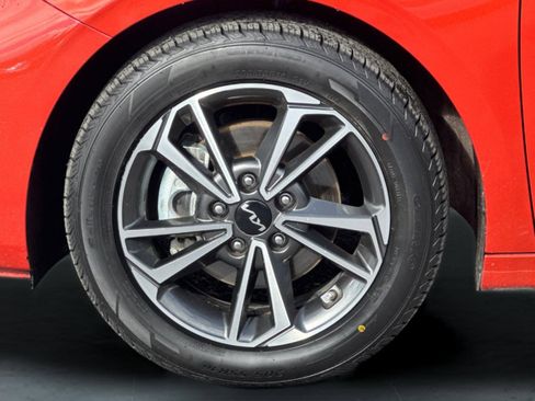 Certified 2023 Kia Forte LXS w/ LXS Technology Package image 23