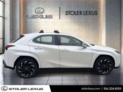 Certified 2023 Lexus UX 250h AWD w/ Premium Package image 7