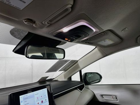 Certified 2025 Toyota Corolla LE FWD image 18