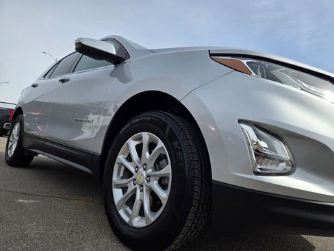 Used 2019 Chevrolet Equinox LT image 16