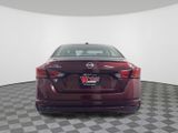 Used 2025 Nissan Altima 2.5 SV image 5