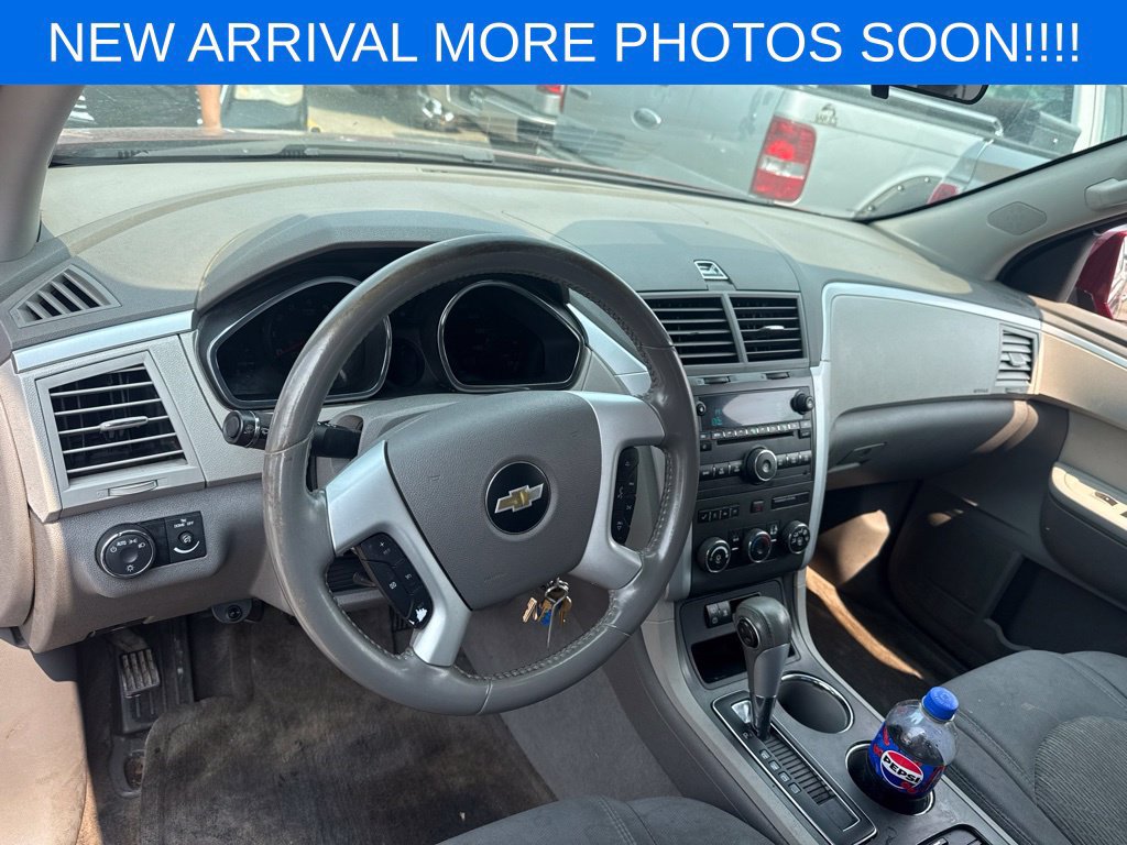 Used 2010 Chevrolet Traverse LT AWD/4WD image 13