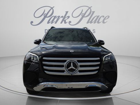 Certified 2024 Mercedes-Benz GLS 450 4MATIC image 9