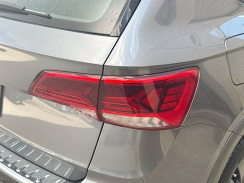 Certified 2024 Volkswagen Taos S FWD image 26