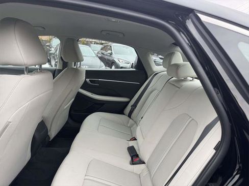 Certified 2025 Hyundai Sonata SEL image 11