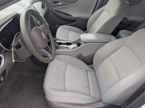 Used 2020 Chevrolet Malibu LS w/ Driver Confidence Package II image 3