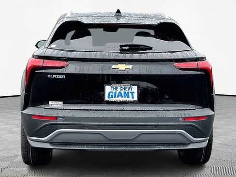 New 2026 Chevrolet Blazer EV LT FWD image 4