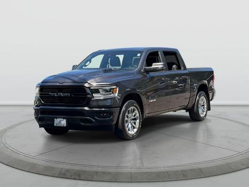 Used 2024 RAM 1500 Laramie AWD/4WD image 3