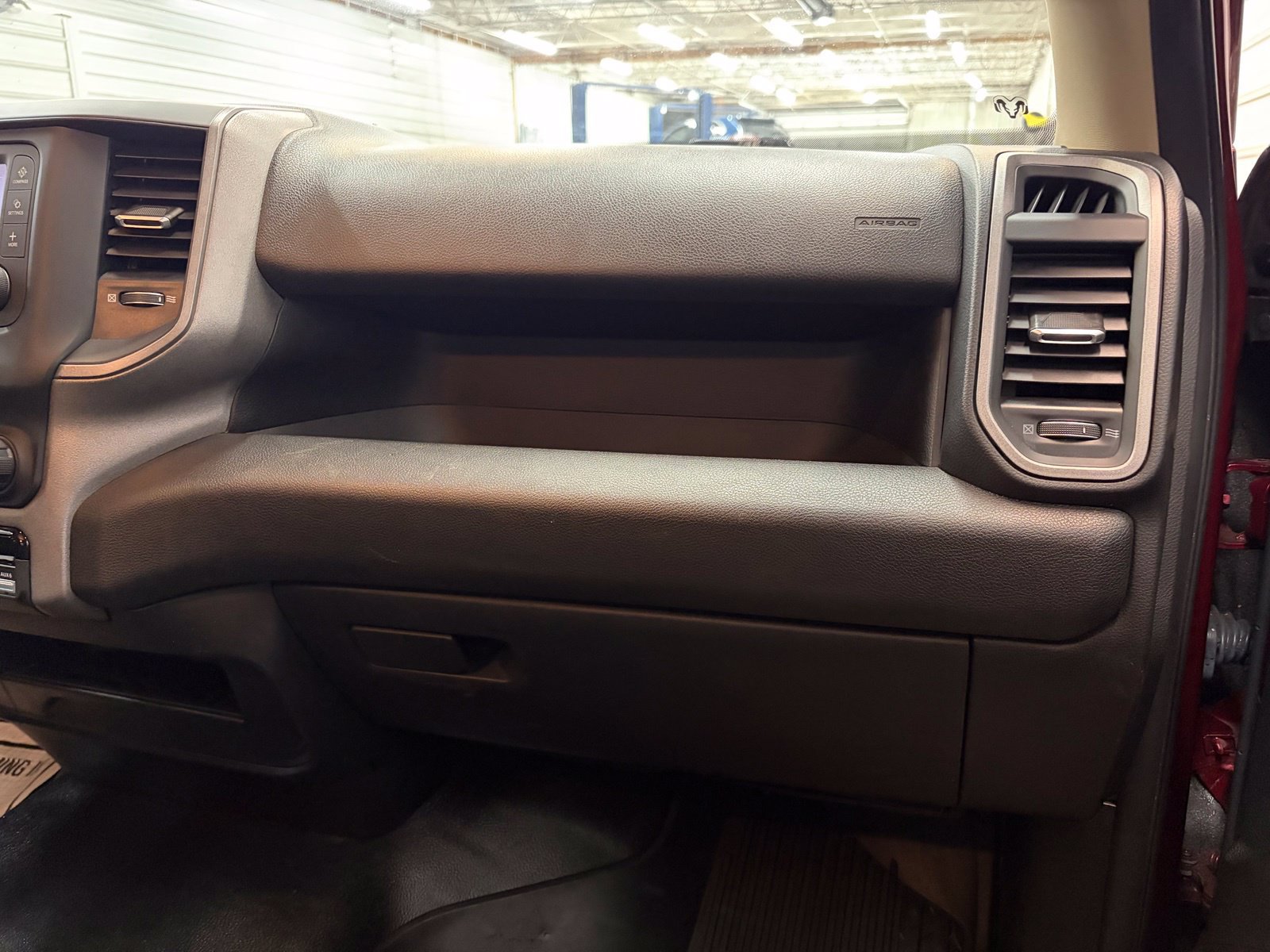 Used 2020 RAM 2500 Tradesman AWD/4WD image 23