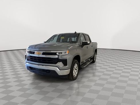 Certified 2024 Chevrolet Silverado 1500 LT w/ Convenience Package II AWD/4WD image 5