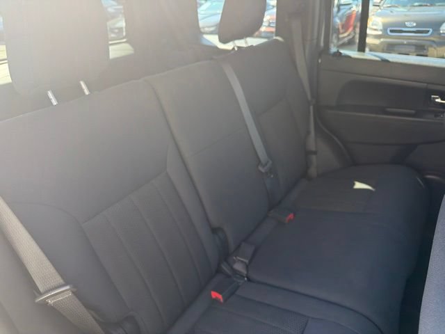 Used 2012 Jeep Liberty Sport w/ Popular Equipment Group AWD/4WD image 25