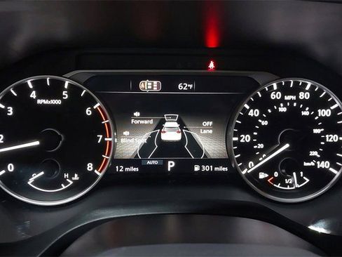 Used 2026 Nissan Rogue SV AWD/4WD image 22