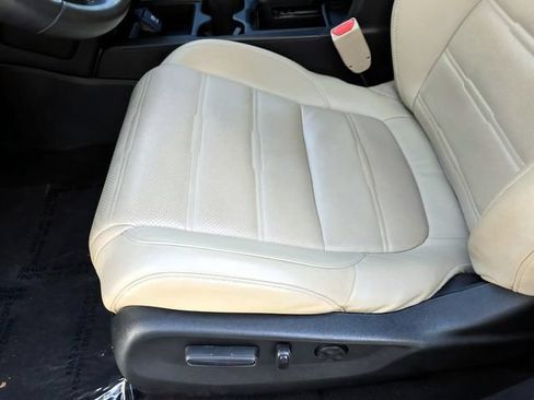 Used 2017 Honda CR-V EX-L image 18