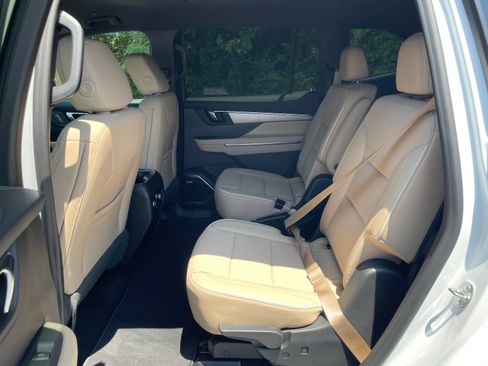 New 2026 Buick Enclave Preferred w/ Power Package FWD image 34