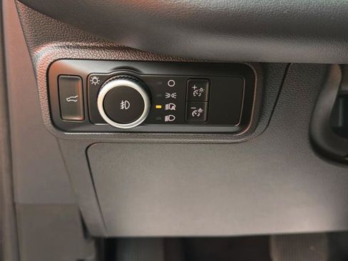 Used 2026 Ford Explorer ST-Line AWD/4WD image 12