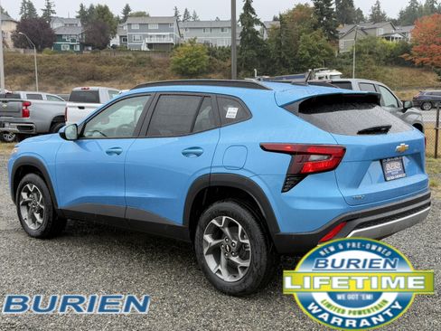 New 2026 Chevrolet Trax LT w/ Driver Confidence Package image 3