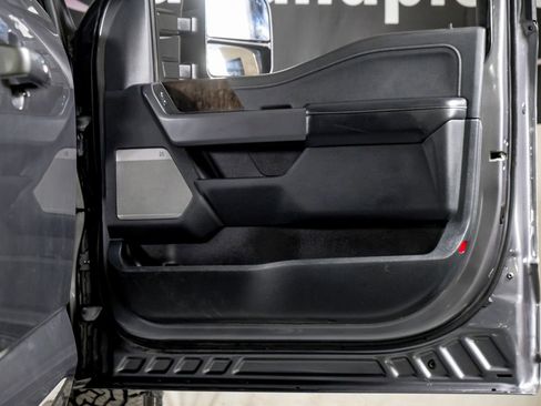 Used 2024 Ford F250 Lariat image 36