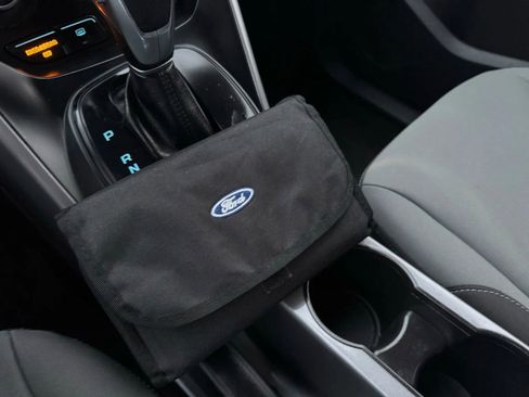 Used 2015 Ford Escape SE image 28