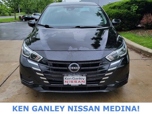 Certified 2024 Nissan Versa SV FWD image 8