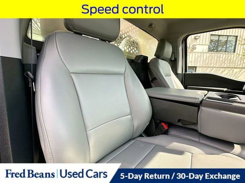 Used 2024 Ford F550 4x4 Regular Cab Super Duty image 25