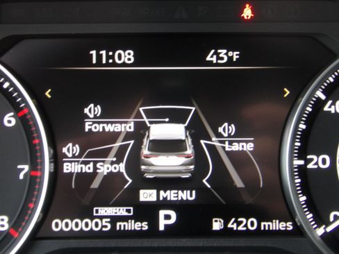 New 2026 Mitsubishi Outlander SE image 35