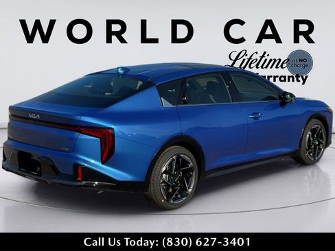 New 2025 Kia K4 GT-Line w/ GT-Line Sunroof Package image 3