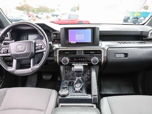 Certified 2025 Toyota Tacoma SR5 AWD/4WD image 2