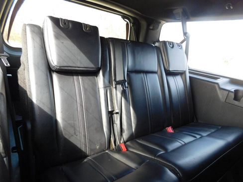 Used 2017 Lincoln Navigator L Select AWD/4WD image 21
