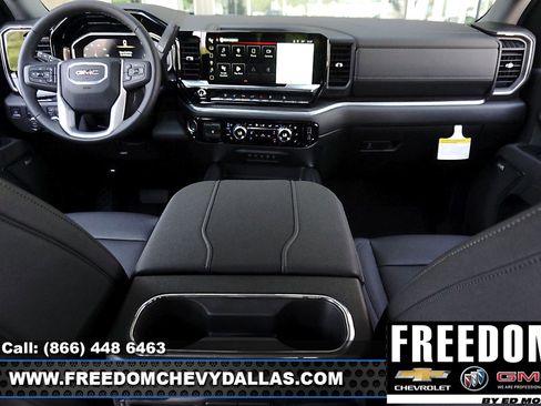 New 2025 GMC Sierra 2500 SLT w/ Texas SLT Premium Package image 11