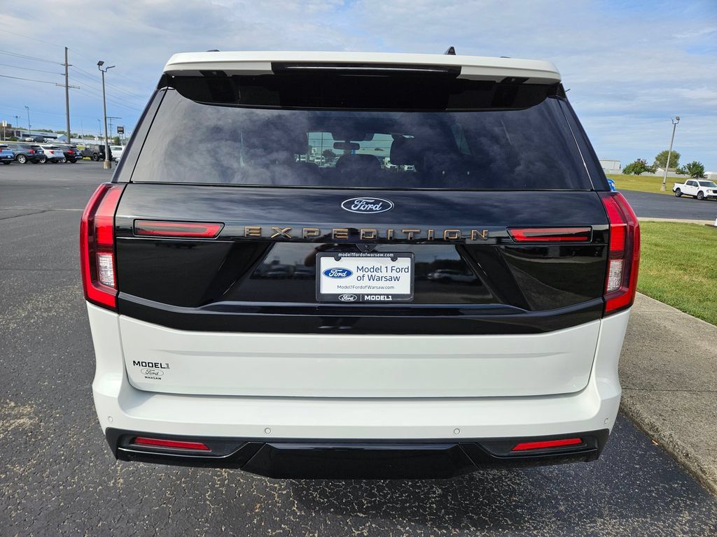 Used 2025 Ford Expedition Tremor AWD/4WD image 7