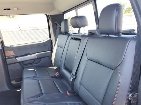 Used 2022 Ford F150 Lariat image 9