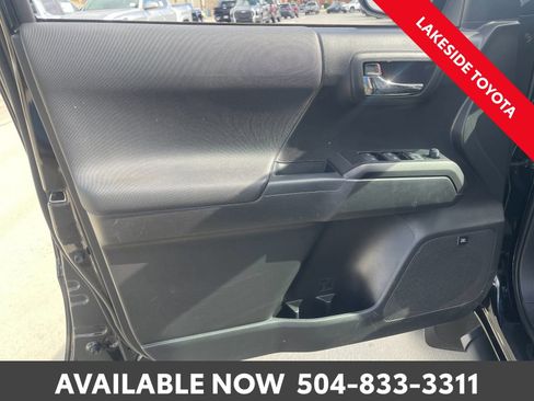 Used 2023 Toyota Tacoma TRD Off-Road image 24