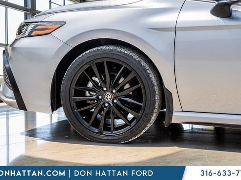Used 2024 Toyota Camry XSE FWD image 31