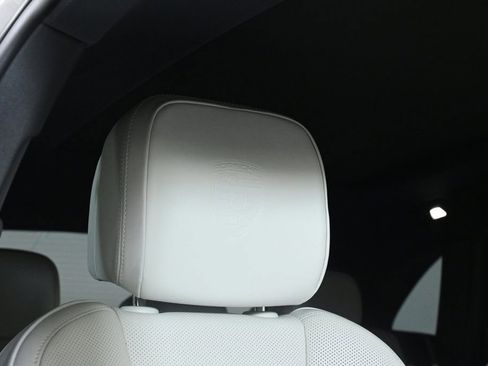 Used 2023 Porsche Macan S image 22