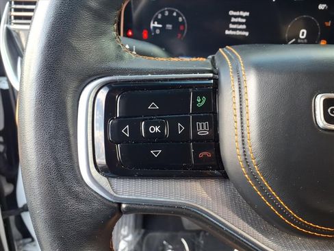 Used 2022 Jeep Grand Wagoneer Series III image 9