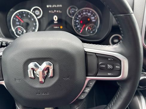 Used 2023 RAM 1500 Big Horn AWD/4WD image 30