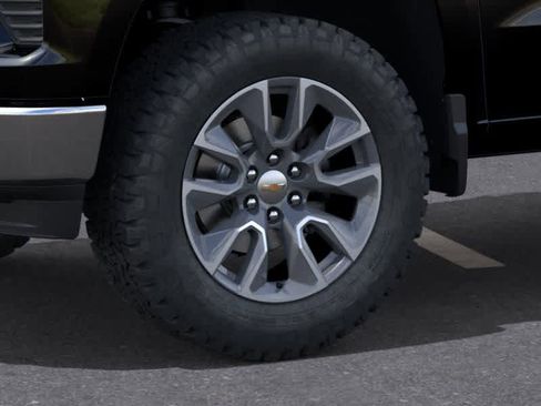 New 2026 Chevrolet Silverado 1500 LT w/ Z71 Off-Road Package AWD/4WD image 9
