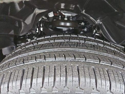 Used 2026 RAM 1500 Laramie w/ Night Edition image 12