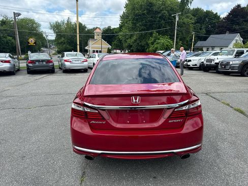 Used 2016 Honda Accord Sport image 14