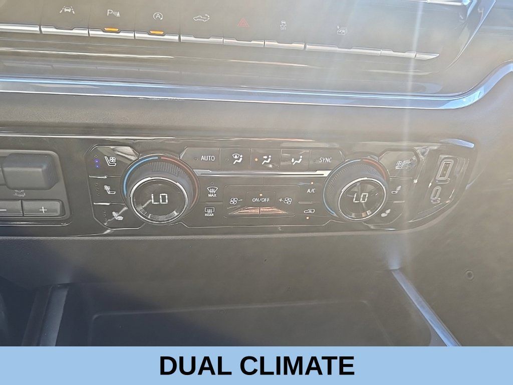 Used 2026 Chevrolet Silverado 1500 High Country w/ Midnight Edition AWD/4WD image 23