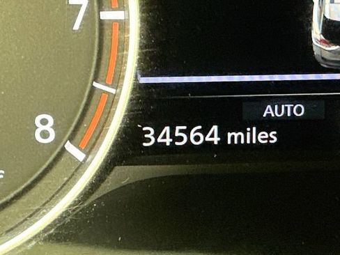 Used 2023 Nissan Rogue SV w/ SV Premium B Package image 16