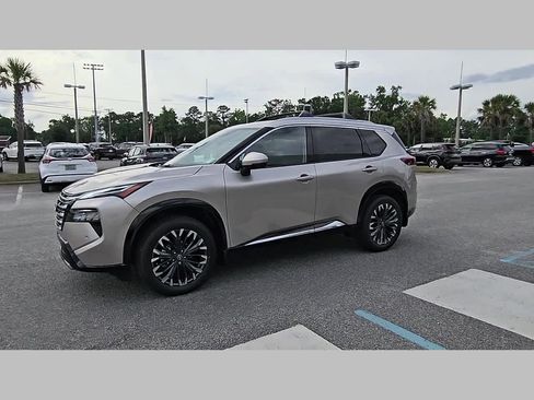New 2026 Nissan Rogue Platinum AWD/4WD image 22